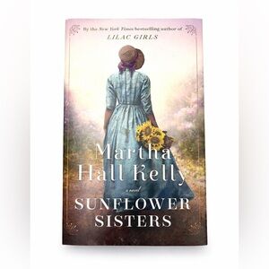📚 Bundle & Save 2/$25 Hardcover - Sunflower Sisters Martha Hall Kelly Novel